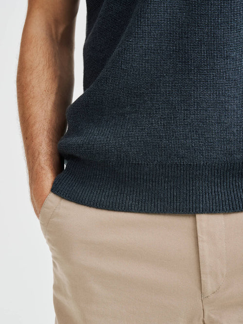 Pull col V sans manches en laine Mérinos mélangée anthracite - Father & Sons - 4