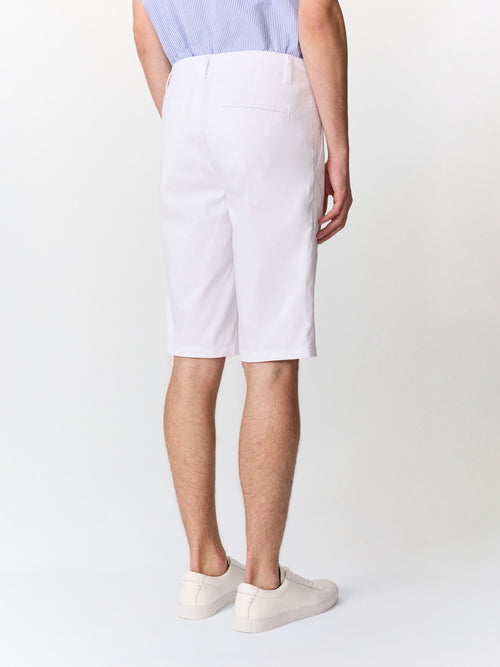 Bermuda slim en coton stretch blanc - 2 - Father & Sons   - 10 