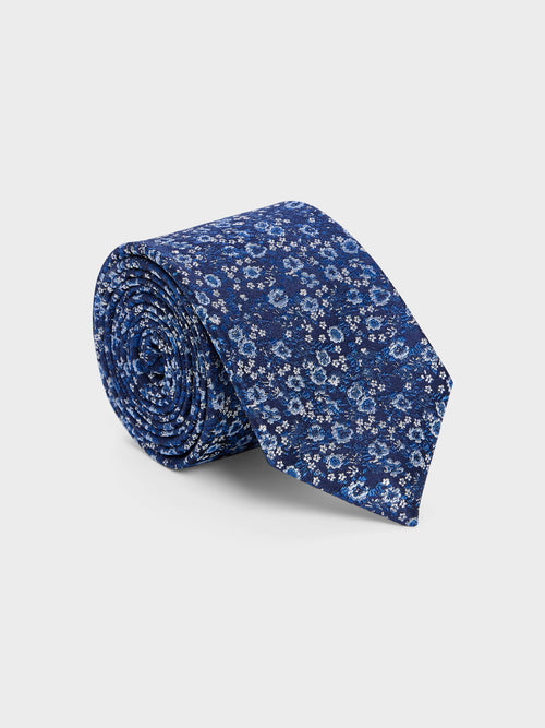Cravate large en soie bleu marine à motif fleuri - Father & Sons   - 1 