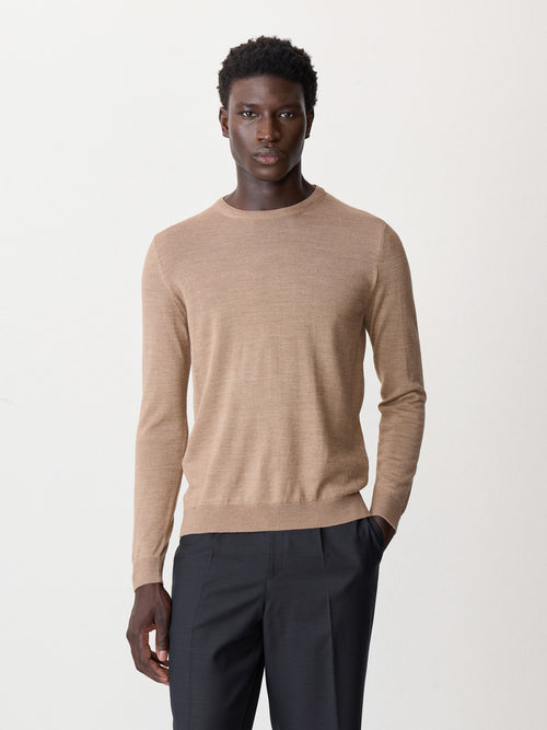 Pull col rond en laine Mérinos mélangée camel - 1 - Father & Sons   - 3 