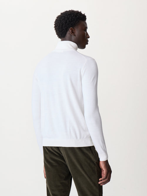 Pull col roulé en laine Mérinos mélangée écrue - 2 - Father & Sons   - 1 