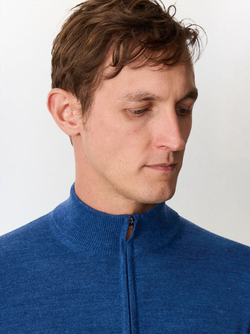 Pull col zippé en laine Mérinos mélangée bleu jeans - Father & Sons   - 1 