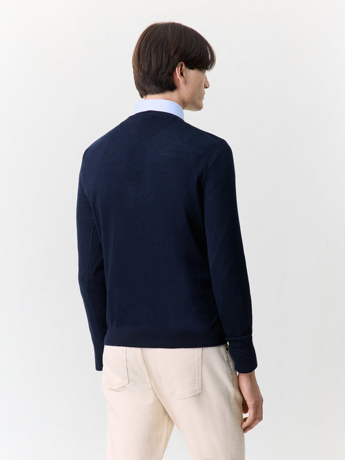 Pull col V en laine Mérinos mélangée bleu marine - 2 - Father & Sons   - 19 