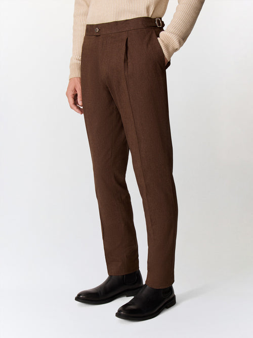 Chino slack semi regular en coton stretch marron - Father & Sons   - 1 