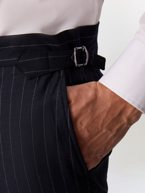 Pantalon coordonnable slim en laine mélangée bleu marine à rayures - Father & Sons   - 4 