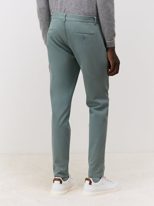 Chino slack skinny 7/8 en coton stretch vert d'eau - 2 - Father & Sons   - 9 