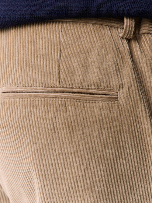 Pantalon regular en velours côtelé beige - 2 - Father & Sons   - 11 