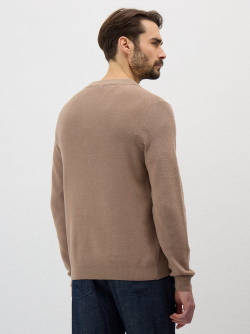Pull col V en coton camel - 2 - Father & Sons   - 11 