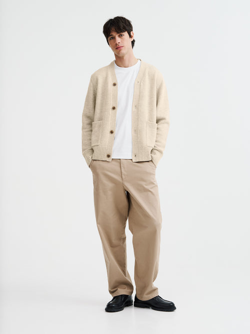 Cardigan boutonné en laine mélangée beige - Father & Sons   - 4 