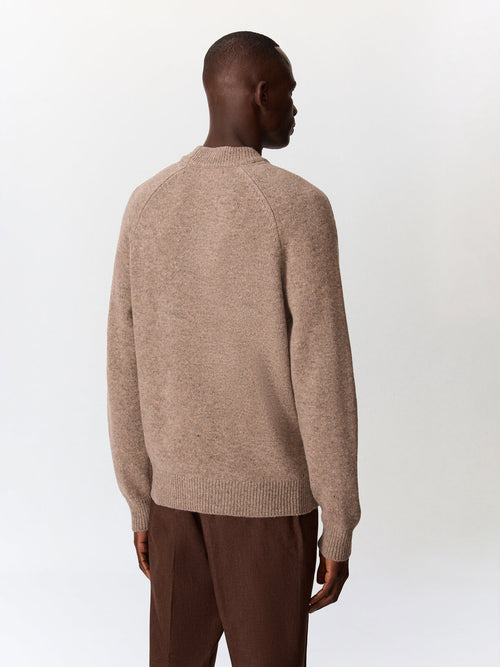 Pull col rond en laine Mérinos mélangée marron - 2 - Father & Sons   - 5 