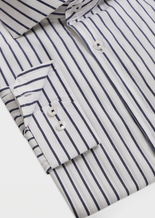Chemise habillée Slim en popeline de coton blanc à rayures bleu marine - Father and Sons 62484