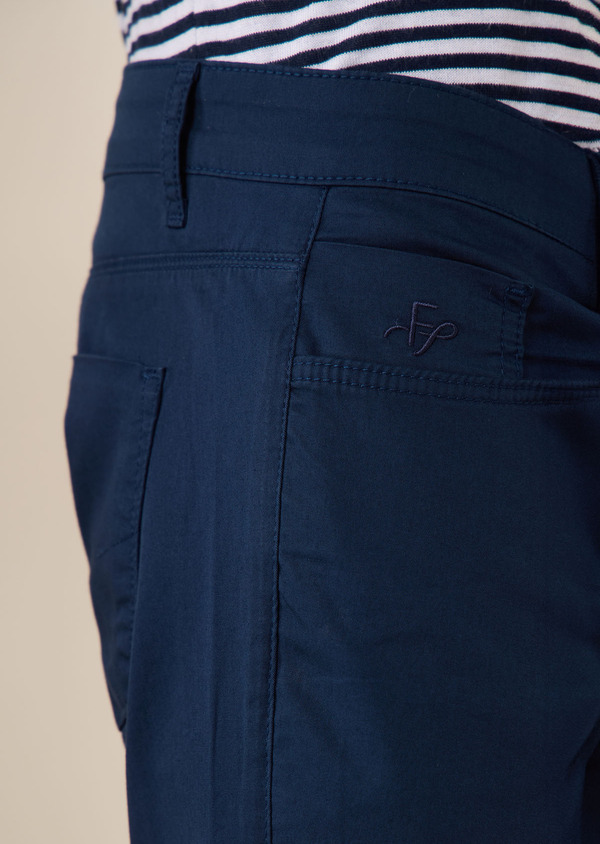 Pantalon casual skinny 7/8 en coton stretch uni bleu marine - Father and Sons 63922